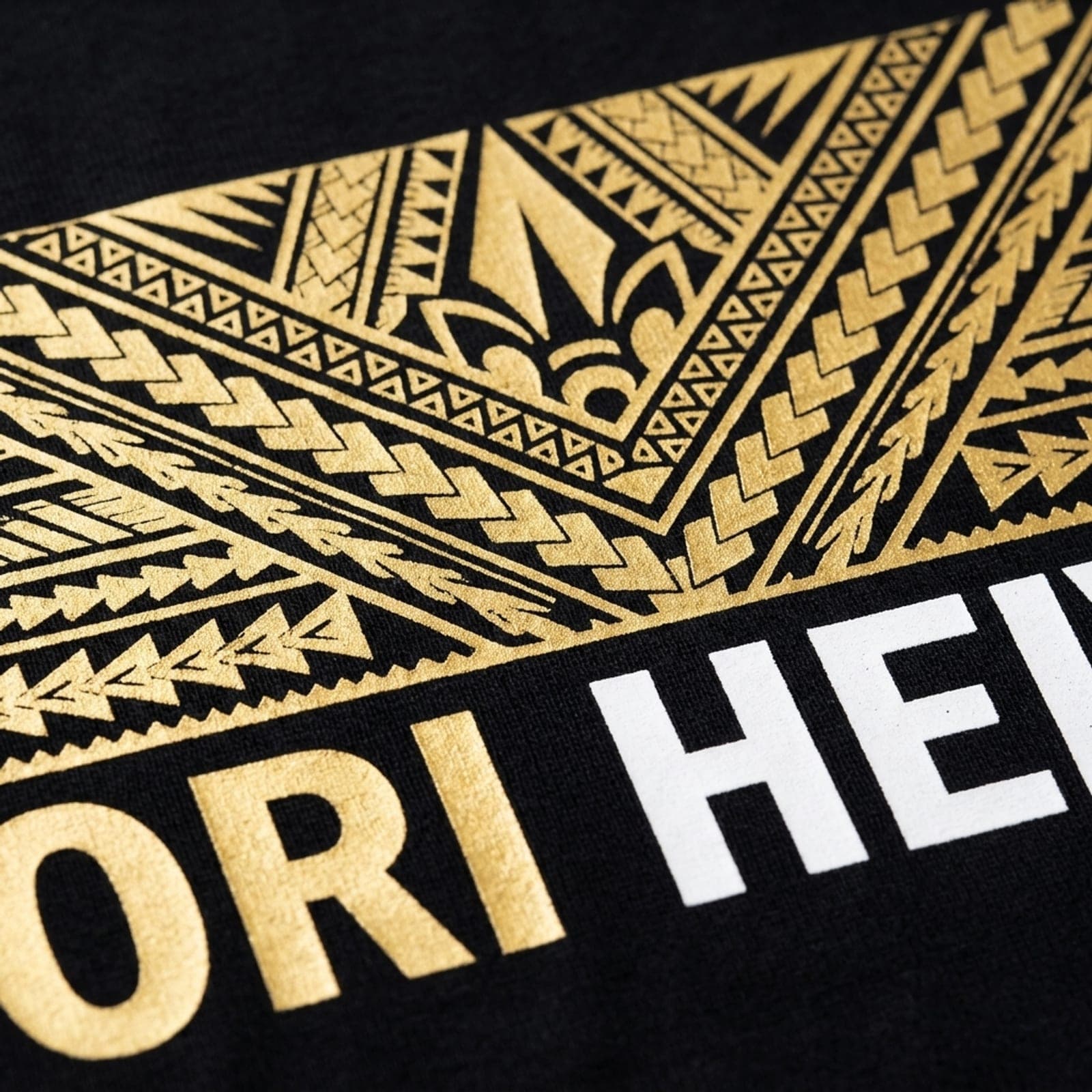 T-shirt premium, gros plan sur le marquage